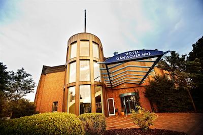 نردیک هتل دنیسهر هف