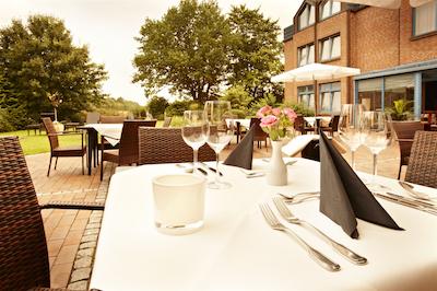 نردیک هتل دنیسهر هف