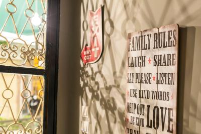 د آتن ادیشن لاکچری سوئیتس