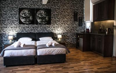 د آتن ادیشن لاکچری سوئیتس