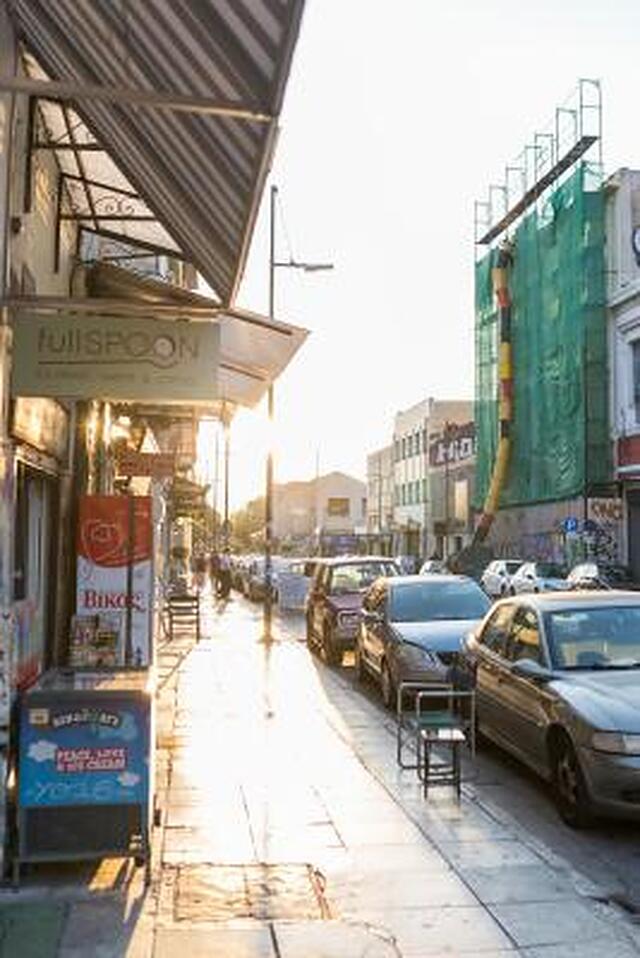 د آتن ادیشن لاکچری سوئیتس