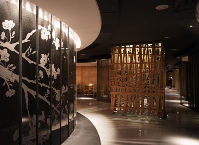 لت هتل اسئوول اکسکوتیو تور