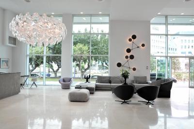 اتنیوم پالاس اند لاکچری سوئیتس