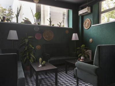 کاپسول هتل اینترکیوب ترتیاکوسکایا