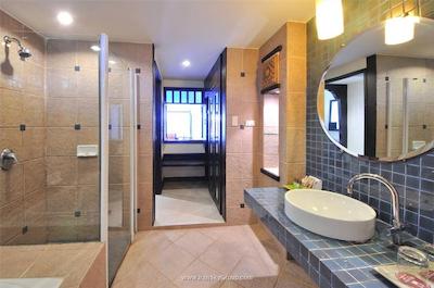 ورابوری پوکت