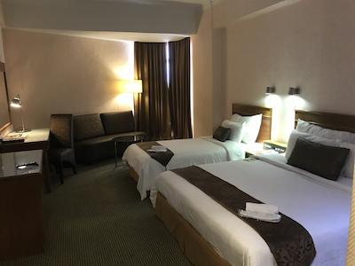 گراند کنتیننتال