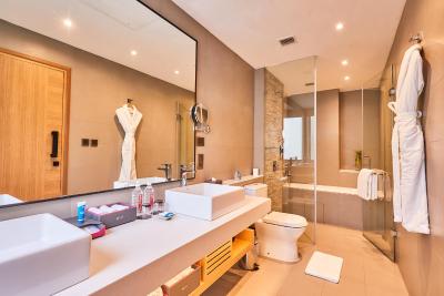 الفت نیو دهلی اروسیتی