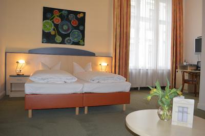 هتل تیرگارتن برلین میت