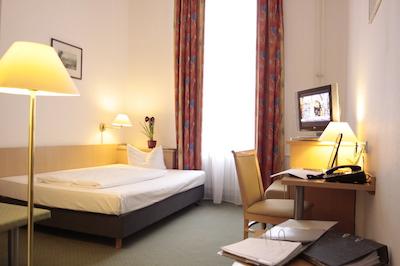 هتل تیرگارتن برلین میت