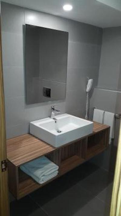 بگونویل هتل مارماریز