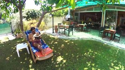 بگونویل اپارت هتل