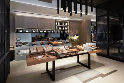 نیووتل بانکوک سوخومویت 4