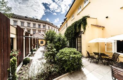 ارچیبالد ات د چارلز بریج