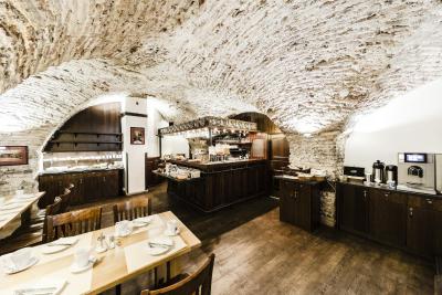 ارچیبالد ات د چارلز بریج