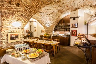 ارچیبالد ات د چارلز بریج