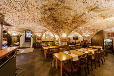 ارچیبالد ات د چارلز بریج