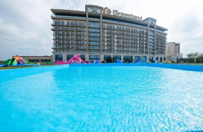 کیو-باکس هتل شانگهای سانجیاگانگ