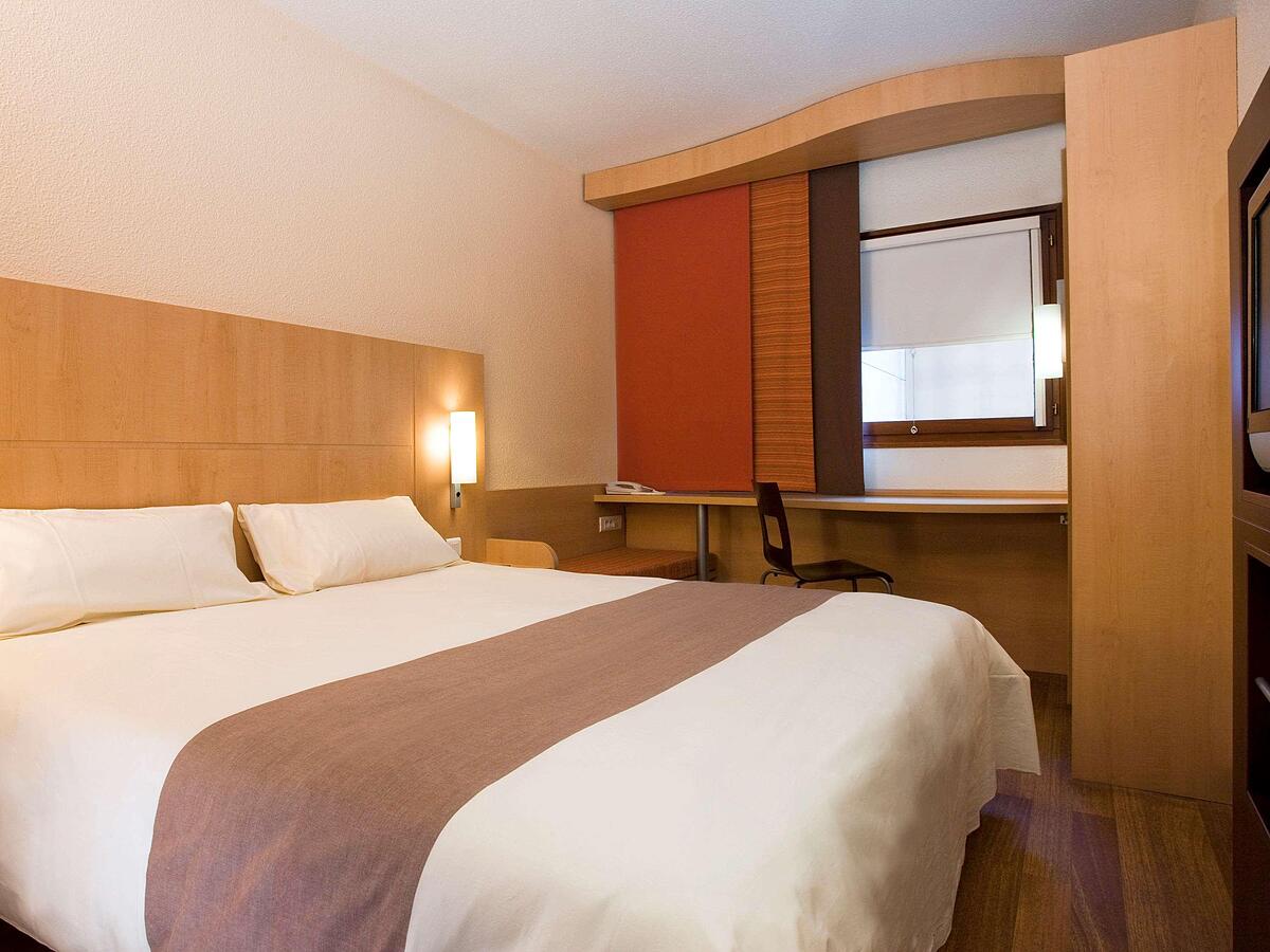ibis Meknes Hotel