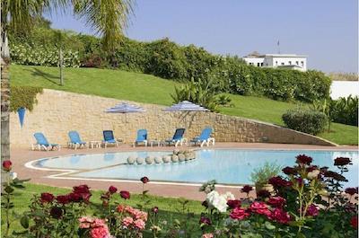 ایبیز منز هتل