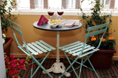 رلیز ویتریا کلنا