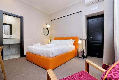 رلیز ویتریا کلنا