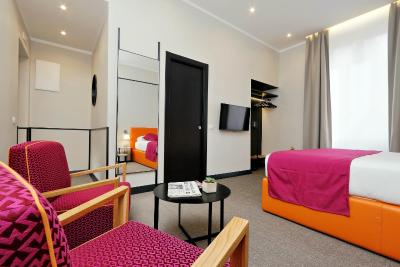 رلیز ویتریا کلنا