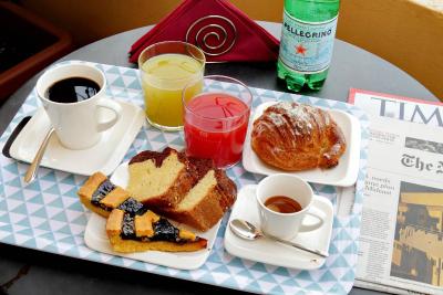 رلیز ویتریا کلنا