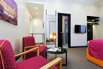 رلیز ویتریا کلنا