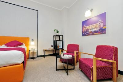 رلیز ویتریا کلنا