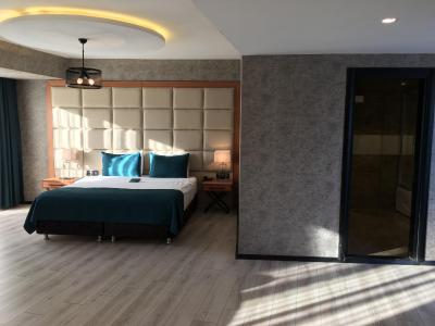 گراند واوز هتل