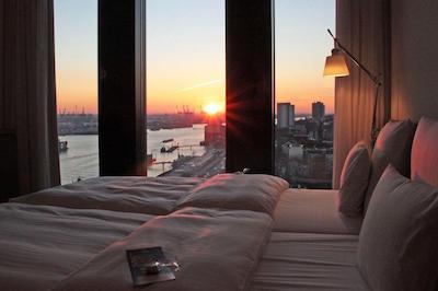 امپیر ریورسید