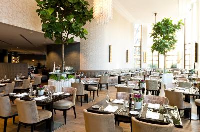 د چارلز هتل