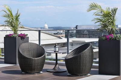 رسیدنس این واشینگتون دونتون/کنونشن سنتر