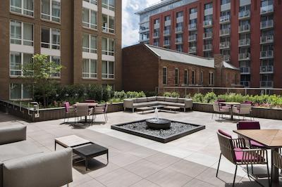 رسیدنس این واشینگتون دونتون/کنونشن سنتر