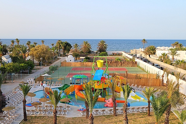 شمز هلید ویلیج