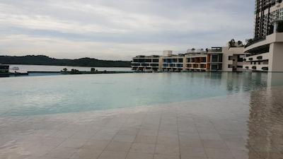 پینتری مارینا ریزرت