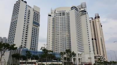 پینتری مارینا ریزرت