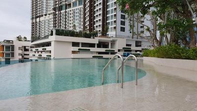 پینتری مارینا ریزرت