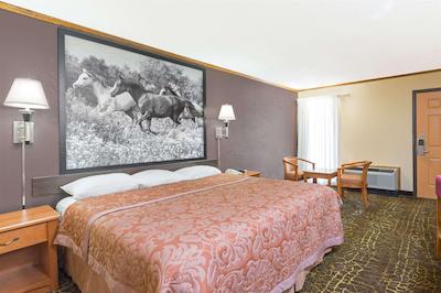 سوپر 8 کانساز سیتی آیرپرت