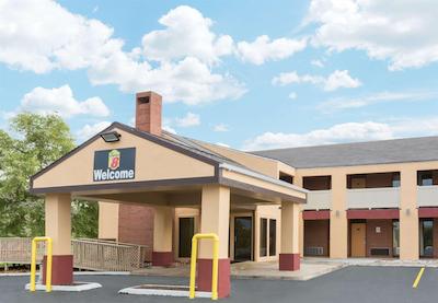 سوپر 8 کانساز سیتی آیرپرت