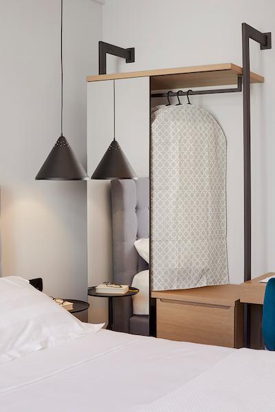 د ارتیست آتن