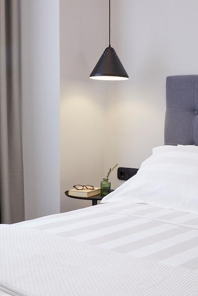 د ارتیست آتن