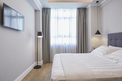 د ارتیست آتن