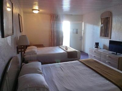 نایتز این پاج