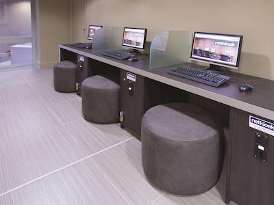 تراولج هتل ولینگتون