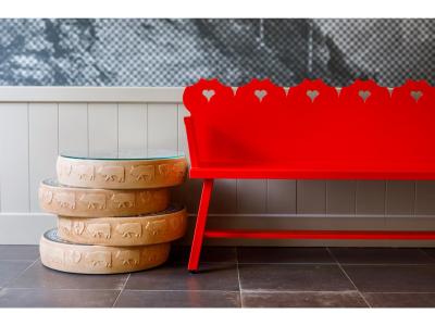 اسویز نایت بای فاسبیند