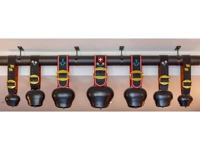 اسویز نایت بای فاسبیند