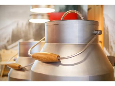 اسویز نایت بای فاسبیند