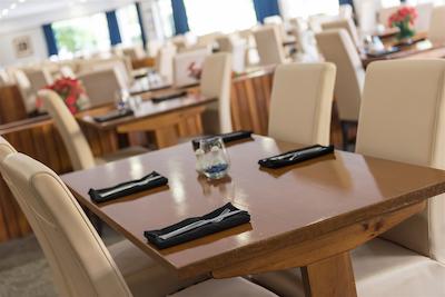 دیستینکشن هامیلتون هتل اند کنفرنس سنتر