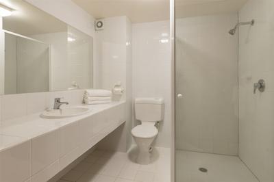 دیستینکشن هامیلتون هتل اند کنفرنس سنتر